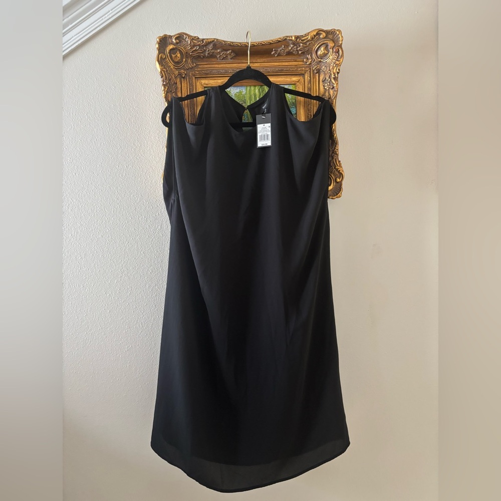 NWT Mossimo Classic cold shoulder Black Dress
